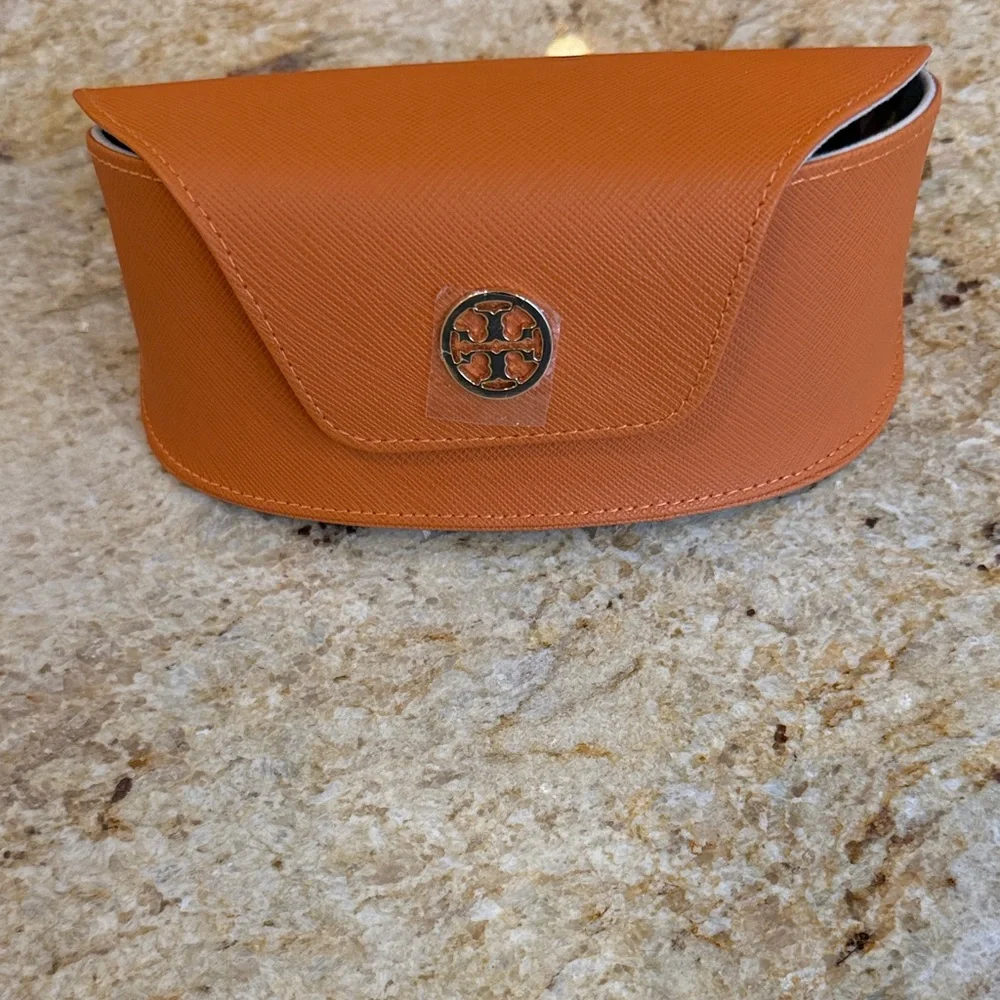 Tory Burch Bold Orange Sunglasses - Picture 10 of 10